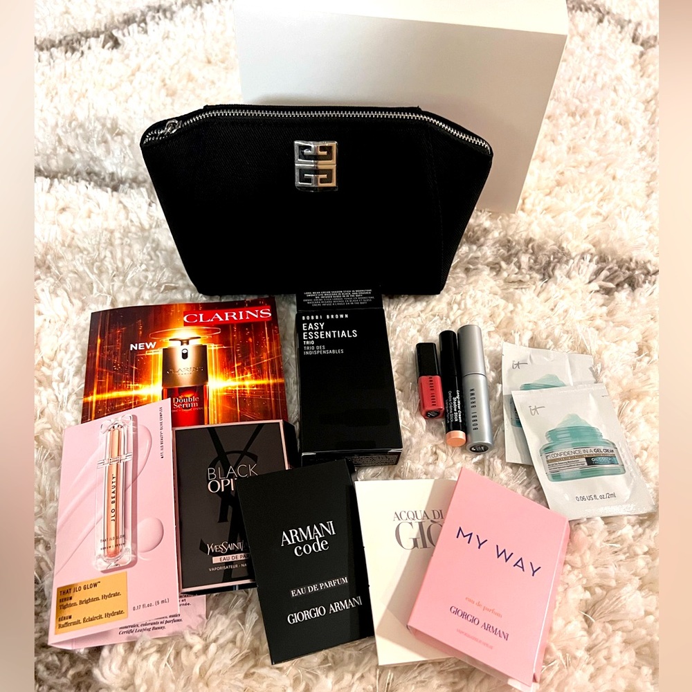 New Givenchy Iconic Pouch Cosmetic Bag Black + freebies